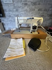 Seamstress Predom 434