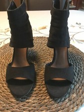 Sommersandalen - Sandalen - Größe 37 - nie getragen - schwarz