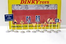 1:43 Dinky Toys Autobahn Schilder Verkehrszeichen Panneaux de Signalisation 12 p