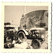 5 Fotografien Landmaschinen