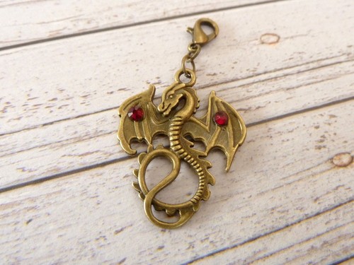 Schmuckanhänger mit drachen - schmuckanhänger,