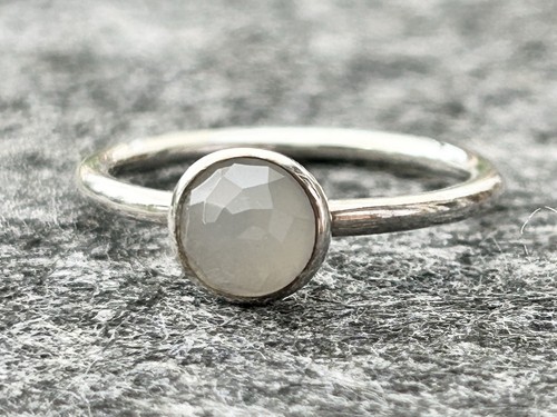 Pandora ring mit mondstein - pandora,