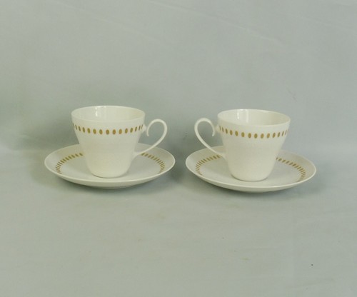 Romanze goldene tropfen - goldene, v