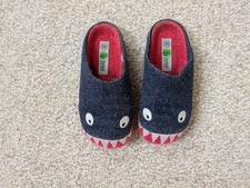 Bama Hausschuhe 35 36 Filz Schlappen Fußbett Monster Schöne Bama Hausschuhe in