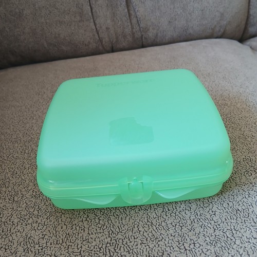Tupperware sandwichbox - tupperware,