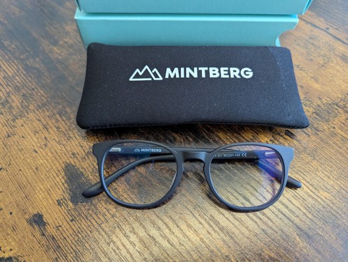 Mintberg matt black - matt,