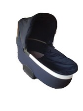 Teutonia COSMO V4 Babyschale