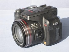 Panasonic Lumix DMC FZ100 mit