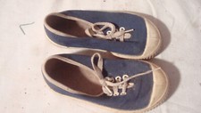 alte DDR  Kinder Sportschuhe ca 1970/80 gebraucht