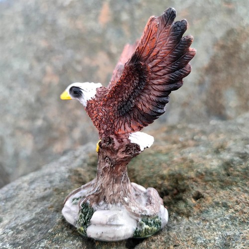 Weißkopfseeadler-Skulpturen