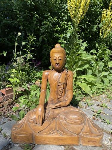 Antiker buddha aus burma - buddha,