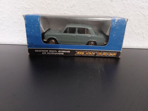 Udssr modellauto - 1:43,,