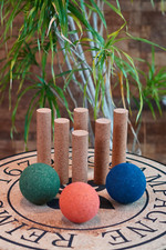 Kinder Kegel Spiel Bowling aus 100% Kork im Natur Beutel, vegan und ökologisch