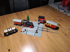 LEGO Eisenbahn mit Zubehör, Schienen, Weichen, Waggons und Lokomotive