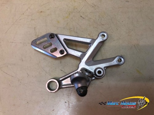 Platin vorne rechts aprilia - vorne,