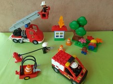 Lego Duplo Feuerwehr Konvolut - Feuerwehren im Einsatz, viel Zubehör