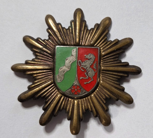 Mützenstern 1980er polizei - mÜtzenstern,