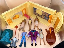 Disney Pocahontas Long Hut