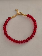 Rotes facettiertes Perlen-Armband mit Verschluss – Elegant –Verstellbar 