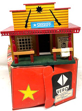 VERO Western Fort Western Haus