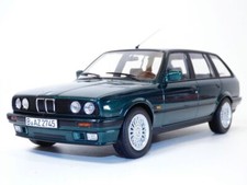BMW 325i E30 TOURING vert 1/18