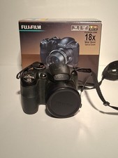 Fujifilm Finepix S2950 /