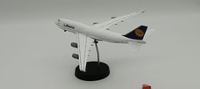 Limox Boeing 747-8 Lufthansa