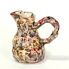 Skulptur Krug Keramik Höhle