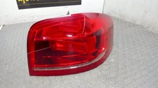 Heckleuchte / Rückleuchte Rechts Audi 8P A3 2.0 TDI DSG Sofortversand