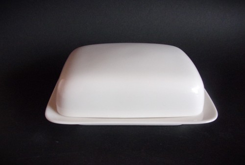 Porzellan butterdose - -,