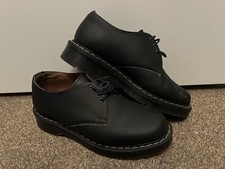 Solovair Black Gibson