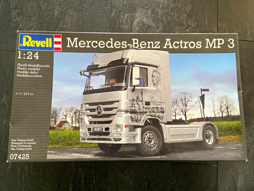 Revell mercedes benz - mercedes-benz, actros