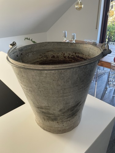 Alter großer zinkeimer höhe - alter,