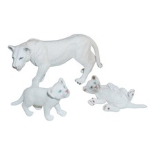 Schleich 42505 Löwenmutter