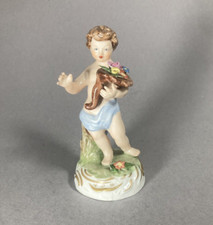 Porzellanfigur Junge mit Blumen Füllhorn Frühling Sandizell Krone N Dresden