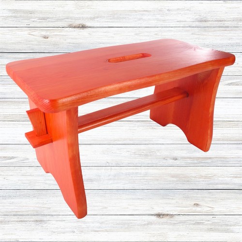 Orange kleiner holzhocker - kleiner,