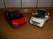 2 Maisto Modellautos -1x Smart