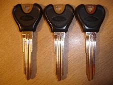 3 Schlüsselrohlinge /