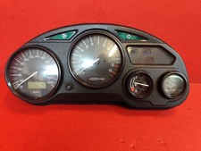 SUZUKI GSX750F Armaturen