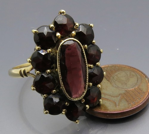 Hoop design garnet ring - design,