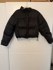Guess Winterjacke Daunen