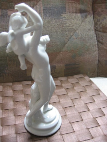 Amor und psyche sitzendorf - psyche,