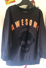 ZARA Pulli Pullover Sweatshirt Totenkopf Skull "Awesome" Gr. 122/128 schwarz