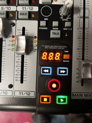 Behringer xenyx ufx 1204 - behringer,