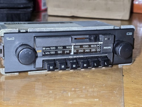 Philips oldtimer autoradio aus - philips,