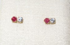 1 PAAR GG - OHRSTECKER IN