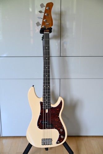 Sire marcus miller p5r alder - sire,
