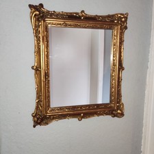 Antiker kleiner Wandspiegel im