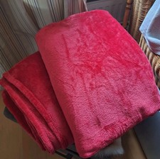 2 Stück Fleece-Decken, Weihnachtsrot, 130x200