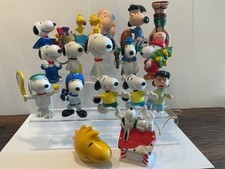 Snoopy Peanuts Figur Auswahl Applause Bully Plastoy Whitman’s Maia + Borges